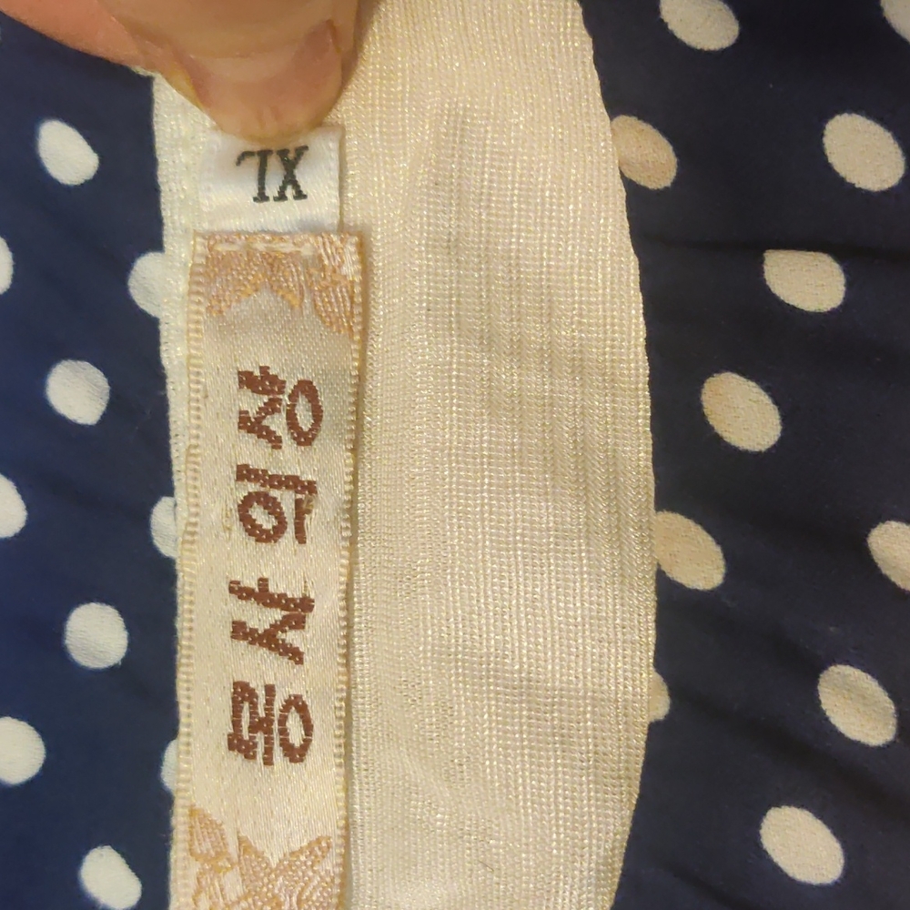 Cute layered Spring top - Picture 2 of 2